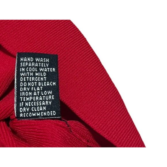 BCBG Max Azria Red Black Knit Tank Top Sz Large Vintage Y2K Stretch Sleeveless - Picture 7 of 7